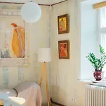Epp Maria Galerii Lägenhet